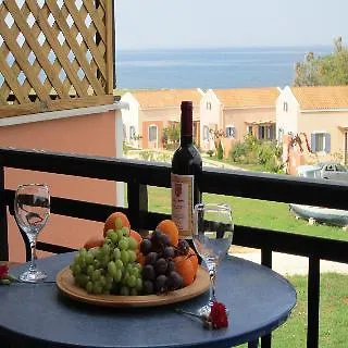 מלון Remetzo Village 4*